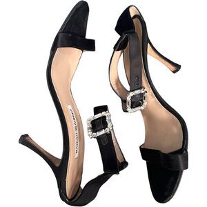 MANOLO BLAHNIK Black Satin Jewel Crystal Buckle Stiletto High Heel Shoes Size 7.